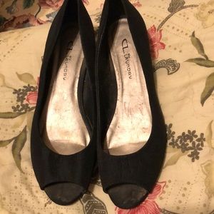 Black small nudge heel